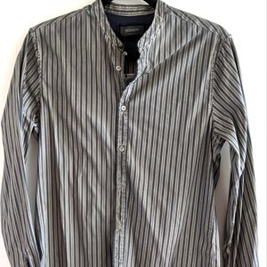 Nohow (Online Italian 🇮🇹 brand), button up, sm